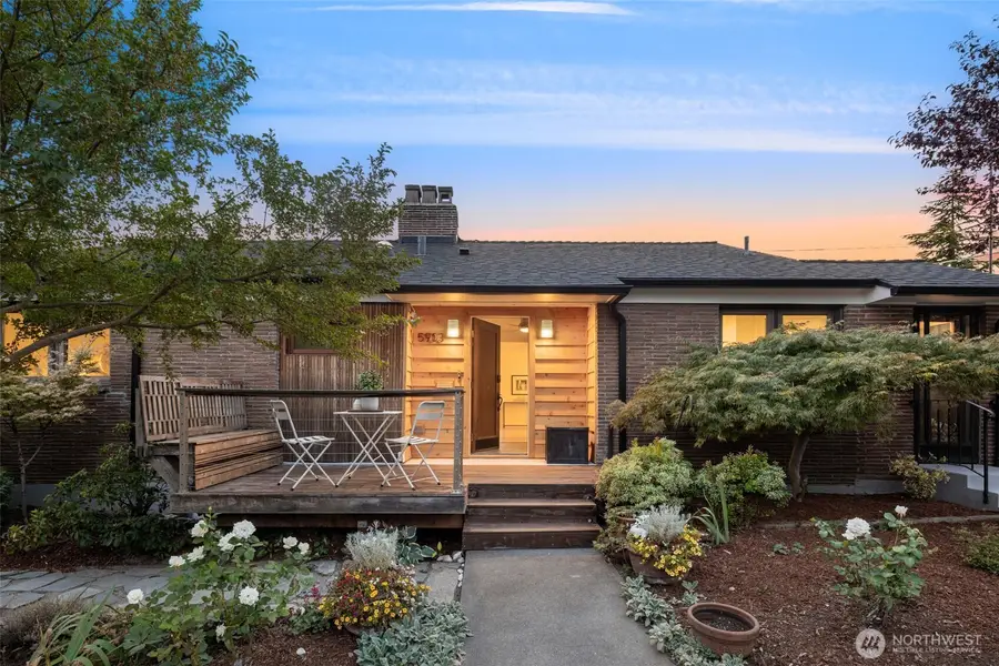 5903 36th Avenue Sw, Seattle, WA 98126 - #2