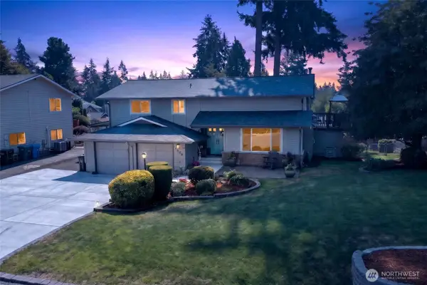 2622 211th Avenue E, Lake Tapps, WA 98391
