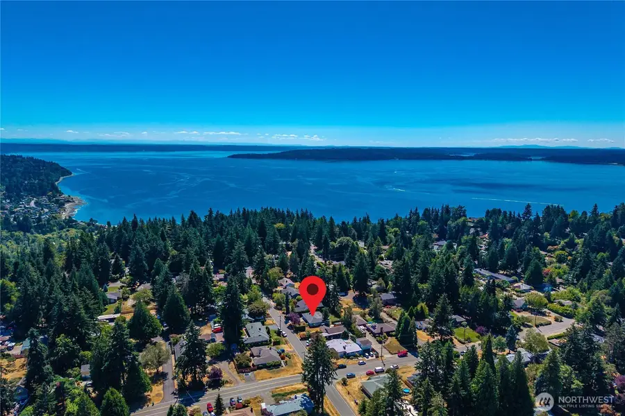 16821 19th Avenue Sw, Normandy Park, WA 98166 - #3