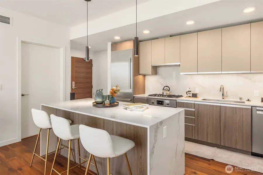 800 Columbia Street #2609, Seattle, WA 98104 - #3