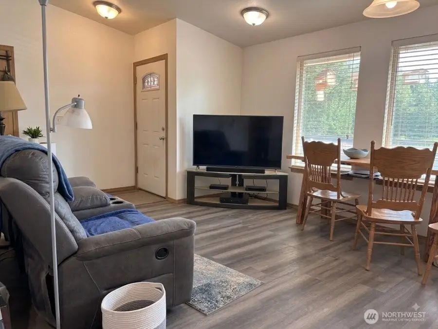 114 Storm King Dr, Mineral, WA 98355 - #3