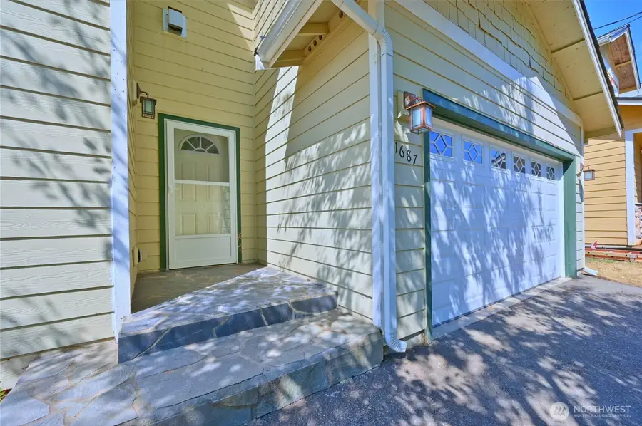 1687 Bayview Drive W, Bremerton, WA 98312 - #2