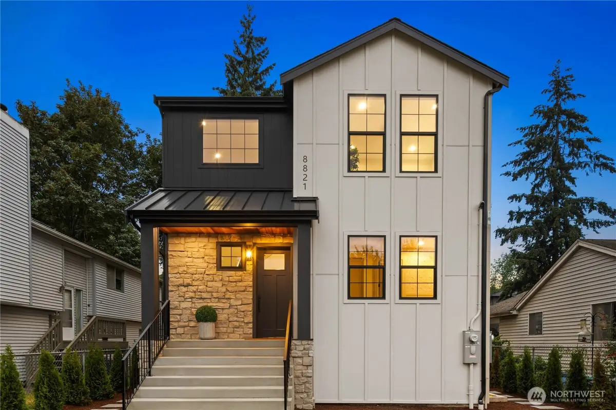 8821 Dibble Avenue Nw, Seattle, WA 98117 - #1