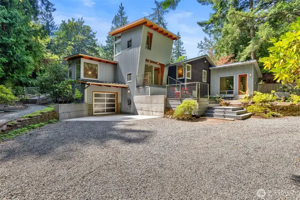 7641 NE North Street, Bainbridge Island, WA 98110