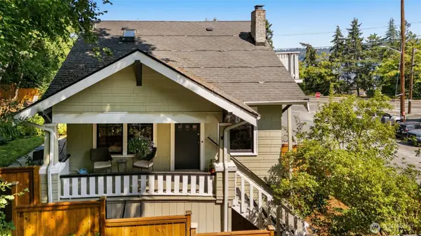 10015 68th Avenue S, Seattle, WA 98178