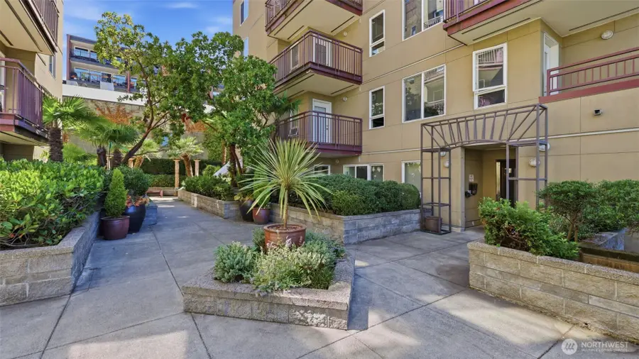 1711 E Olive Way #215, Seattle, WA 98102 - #3