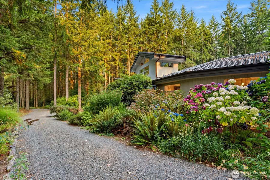 7575 NE New Brooklyn Road, Bainbridge Island, WA 98110 - #2