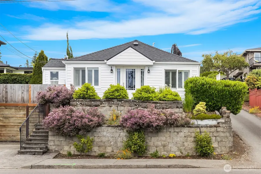 103 8th Avenue S, Edmonds, WA 98020 - #3