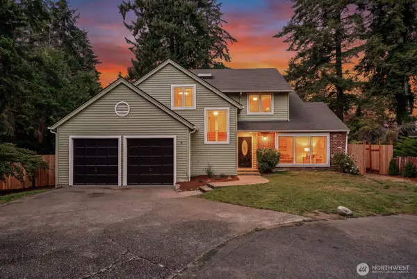 3943 S 271st Place, Kent, WA 98032