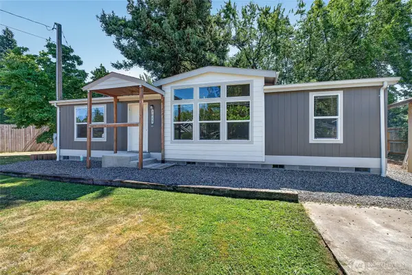 3015 Birchwood Avenue, Bellingham, WA 98225