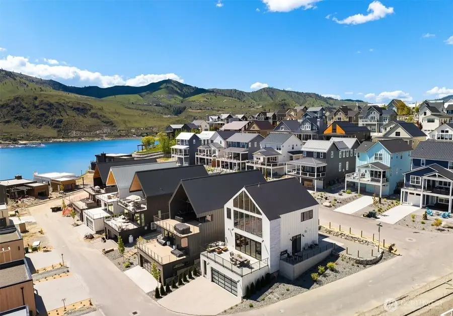 1302 Dragonfly Court, Chelan, WA 98816 - #2