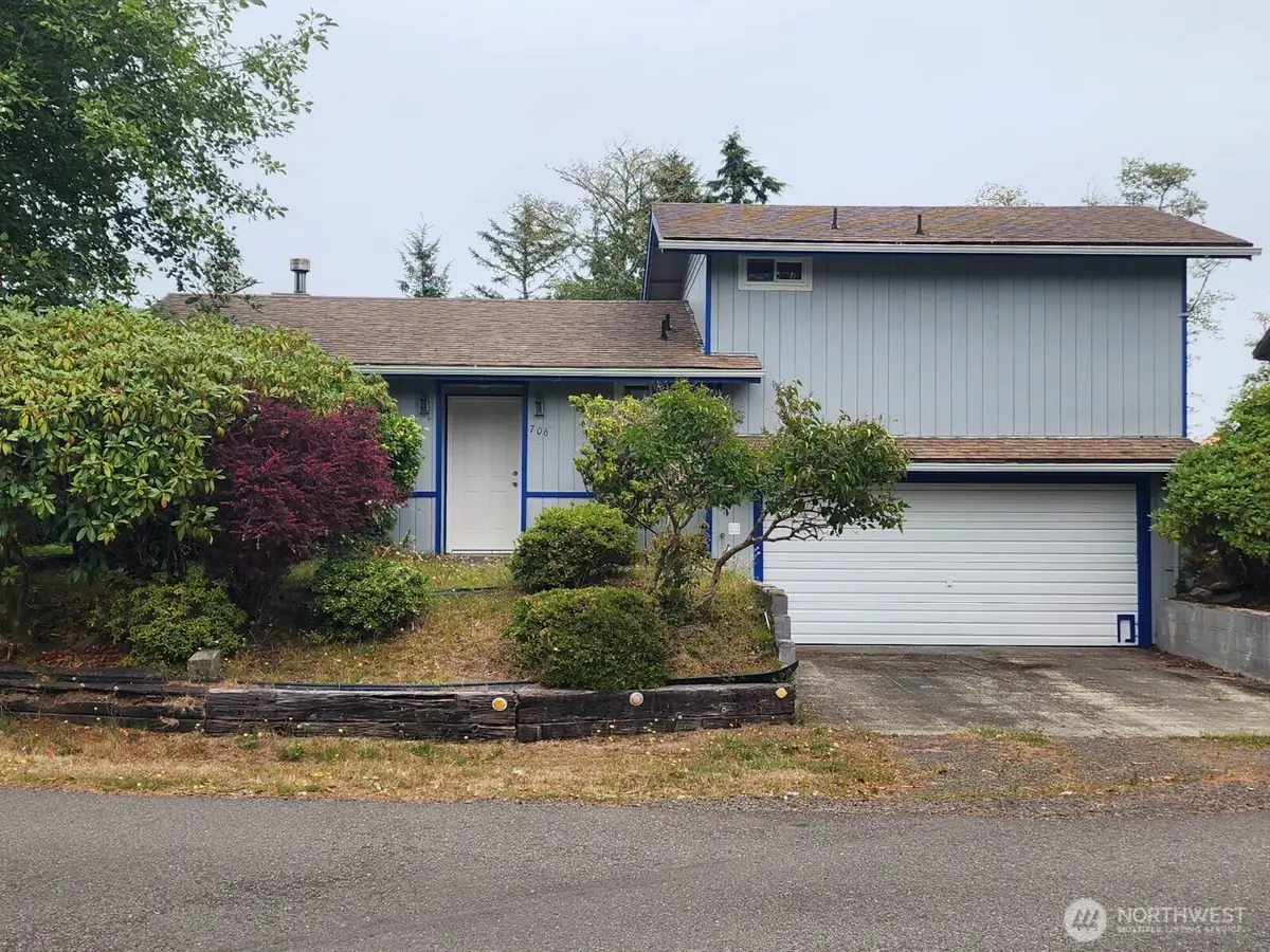 706 Wakina Loop Se, Ocean Shores, WA 98569 - #1
