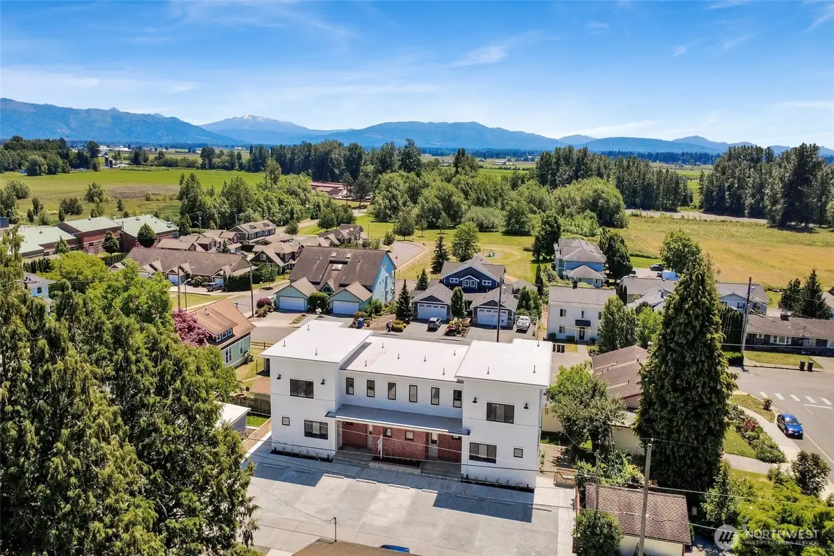 105 S 8th Street #103, Lynden, WA 98264 - #1