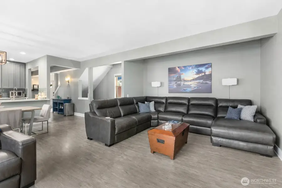 2858 NW 90th Place, Seattle, WA 98117 - #3