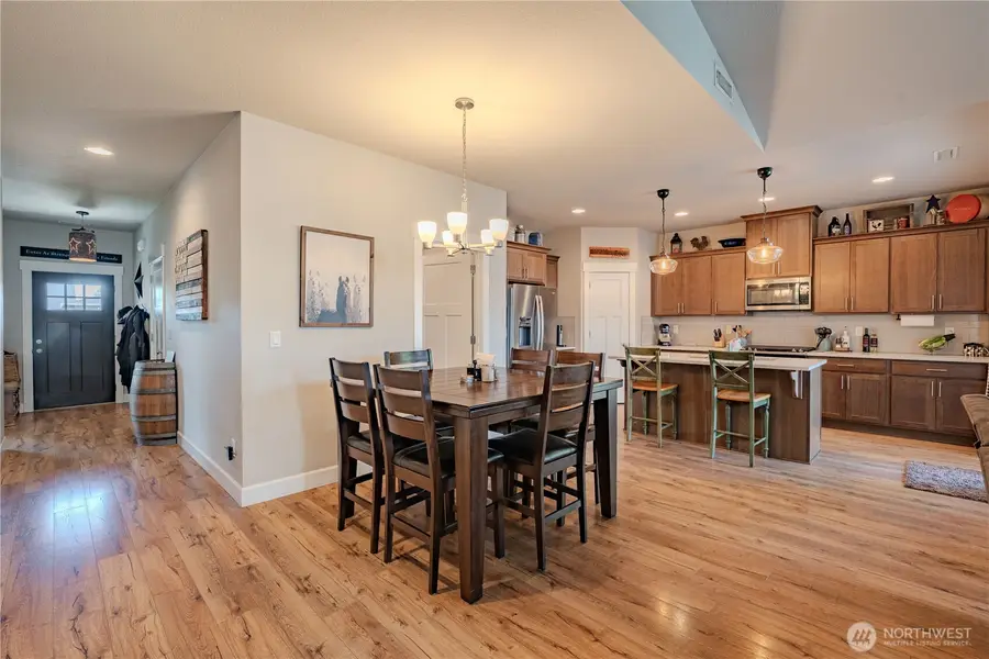 1707 NW 27th Avenue, Battle Ground, WA 98604 - #2