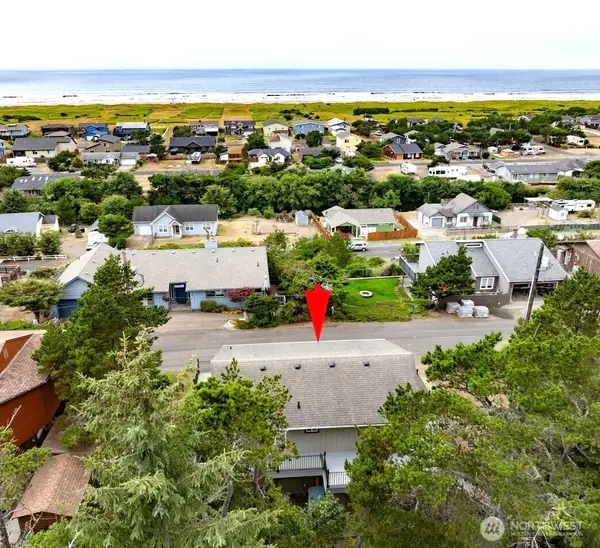 30110 J Place, Ocean Park, WA 98640