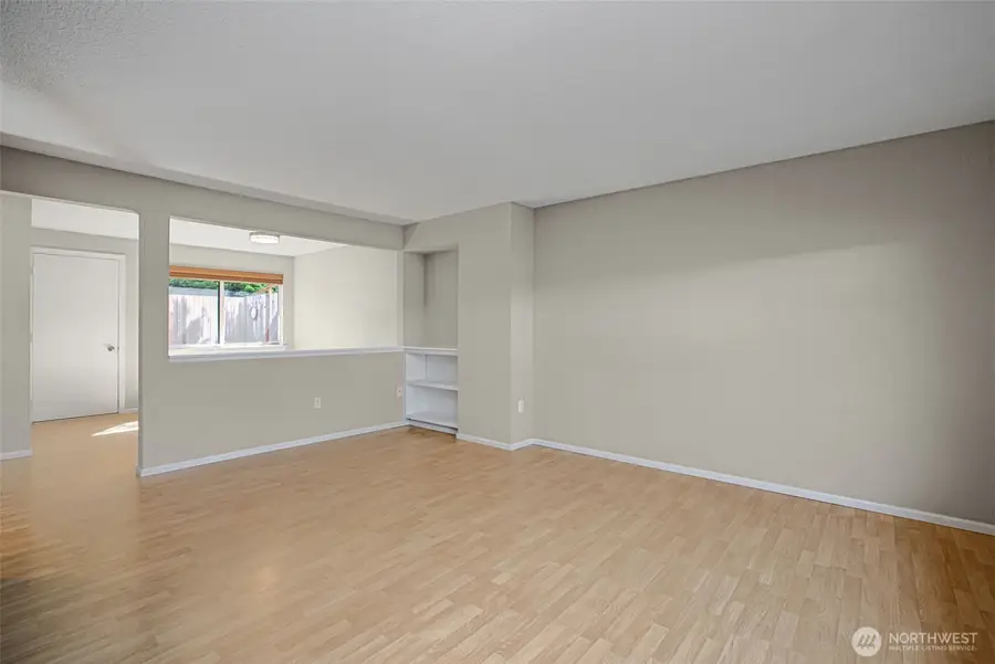 212 SW 146th Street #105, Burien, WA 98166 - #2