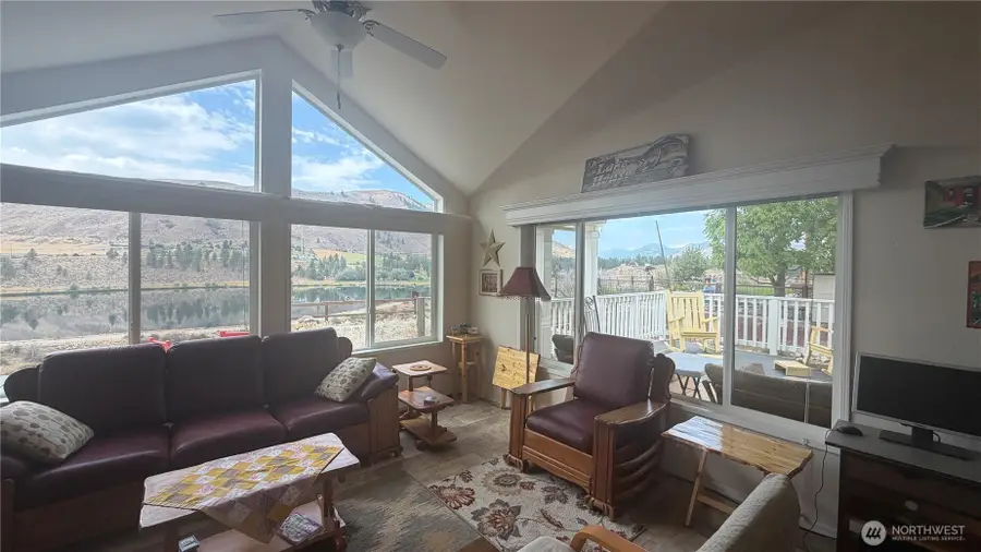 7 Quaking Aspen Drive, Winthrop, WA 98862 - #3