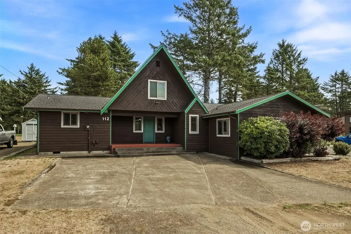 112 Canal Drive Ne, Ocean Shores, WA 98569 - #1