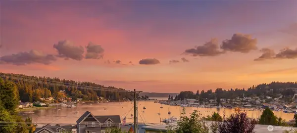 9106 Peacock Hill Avenue, Gig Harbor, WA 98332