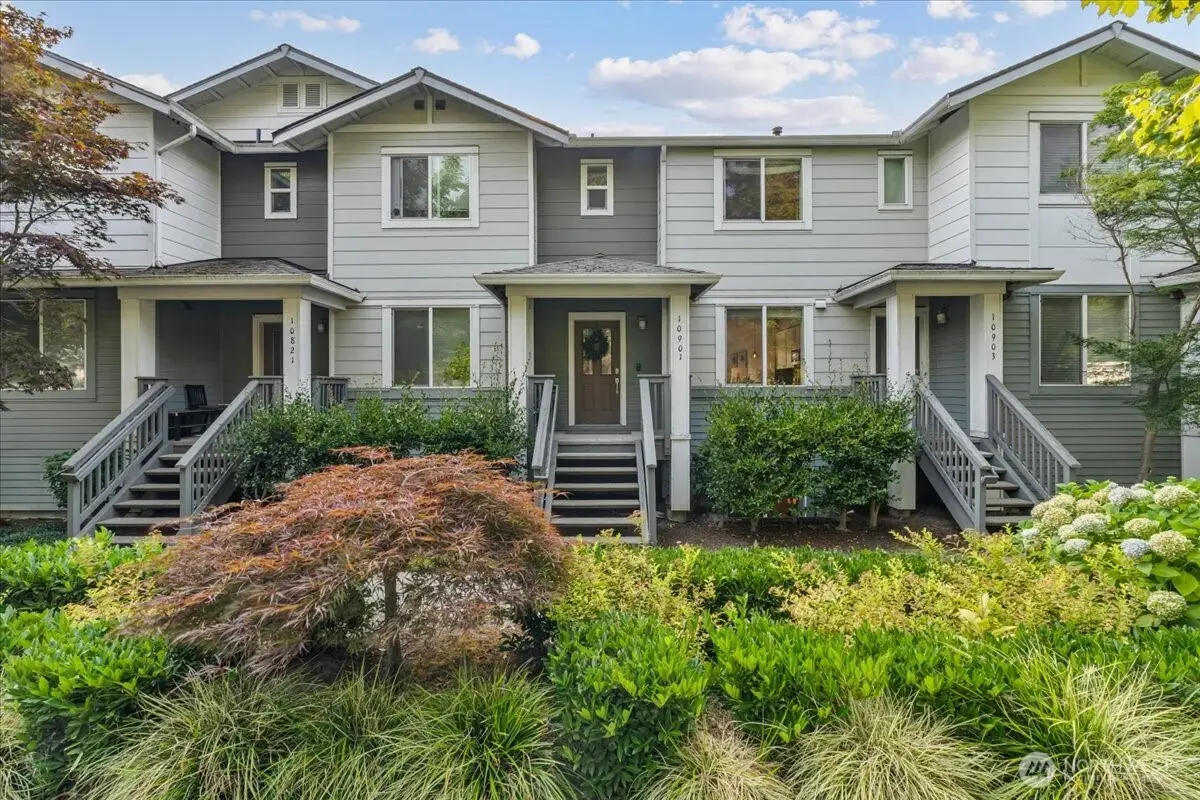 10901 124th Avenue Ne #2-4, Kirkland, WA 98033 - #1