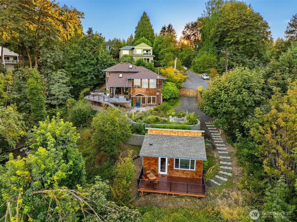 1111 Woodard Avenue Nw, Olympia, WA 98502 - #1