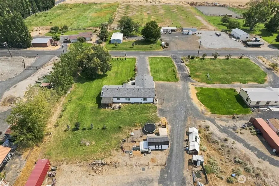 3914 Road F Ne, Moses Lake, WA 98837 - #3