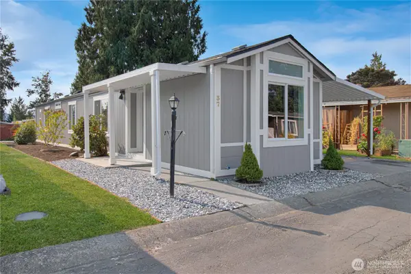 707 37th Street Se, Auburn, WA 98002