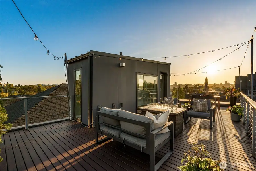 1105 Yakima Avenue S, Seattle, WA 98144 - #3