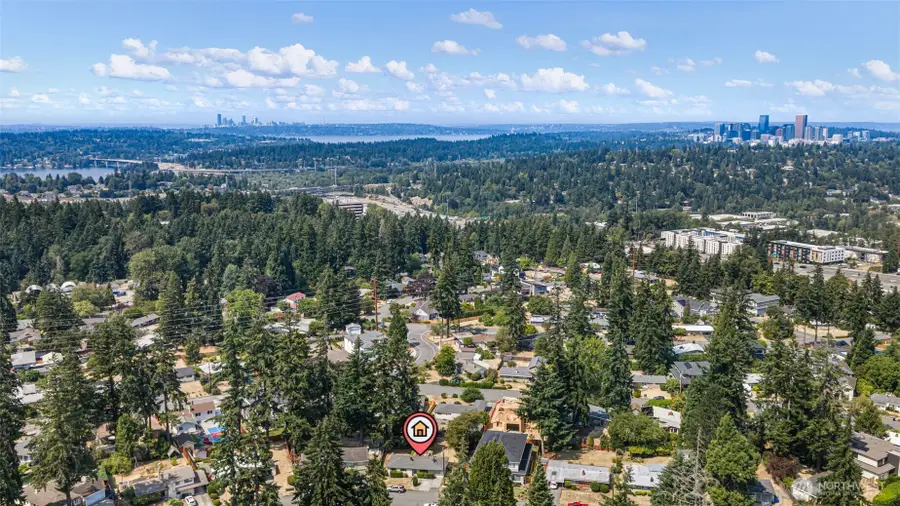 3859 139th Ave Se, Bellevue, WA 98006 - #2