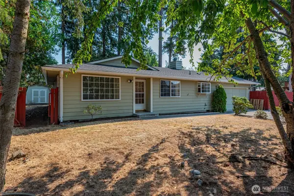 1206 Independence Court, Oak Harbor, WA 98277