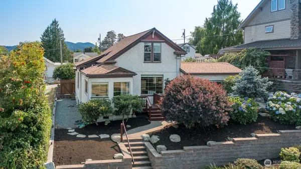 1413 17th Street, Anacortes, WA 98221