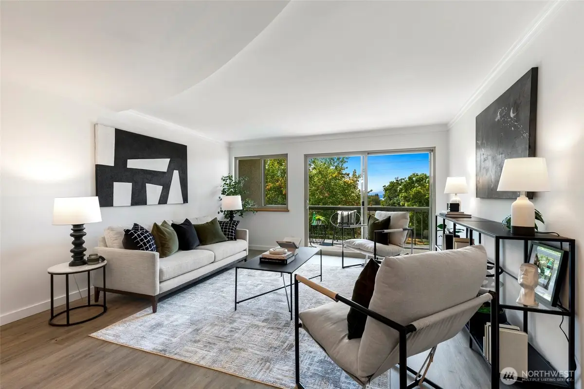 732 11th Avenue E #305, Seattle, WA 98102 - #1