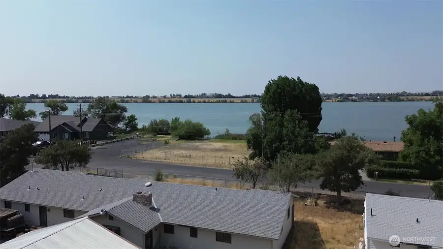 4033 Shorecrest Drive Ne, Moses Lake, WA 98837 - #3