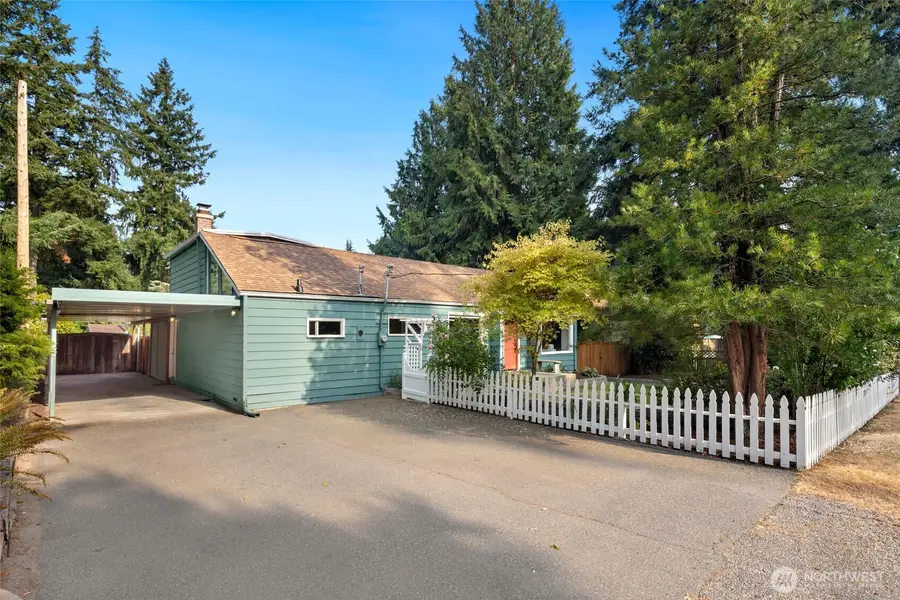 10708 17th Avenue Ne, Seattle, WA 98125 - #2