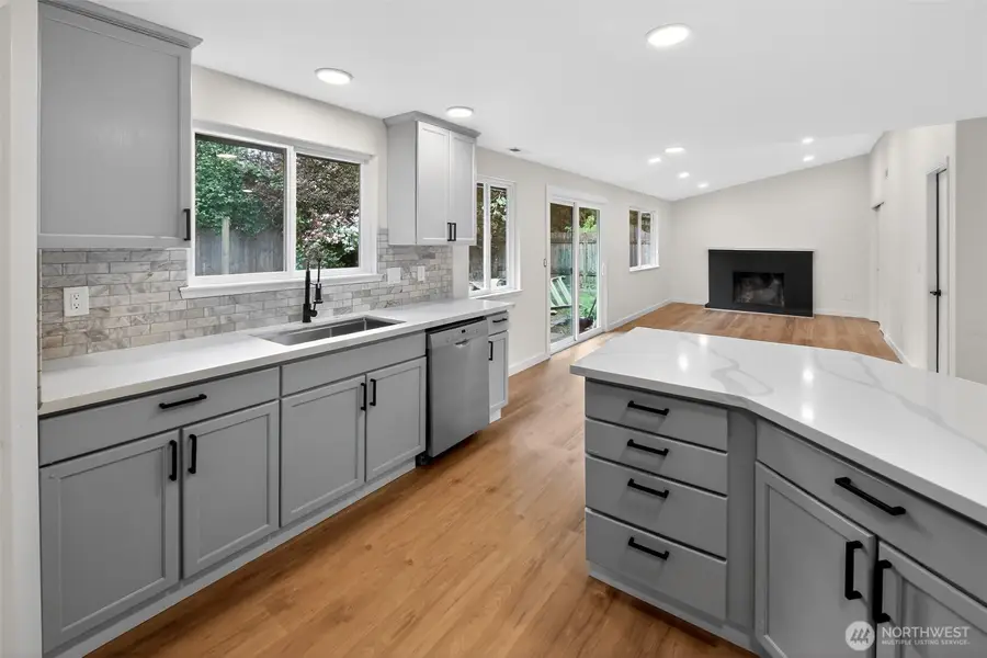320 213th Place Sw, Bothell, WA 98021 - #3