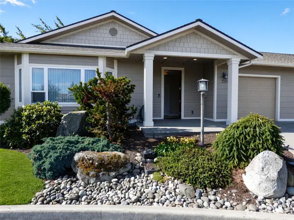 530 Evergreen Farm Way, Sequim, WA 98382
