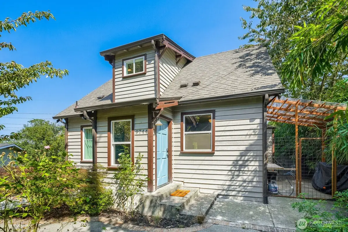 9744 49th Avenue S, Seattle, WA 98118 - #1