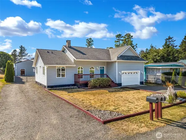 20215 P Place, Ocean Park, WA 98640