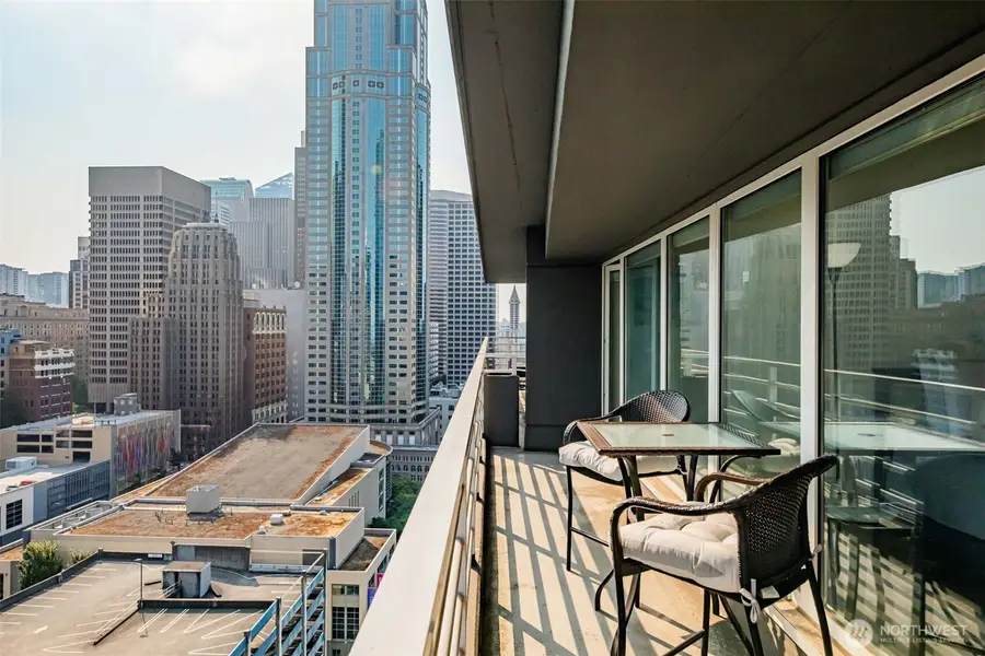 1415 2nd Avenue #2106, Seattle, WA 98101 - #3