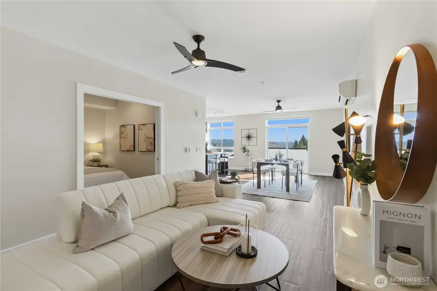 6800 Greenwood Avenue N #303, Seattle, WA 98103 - #3