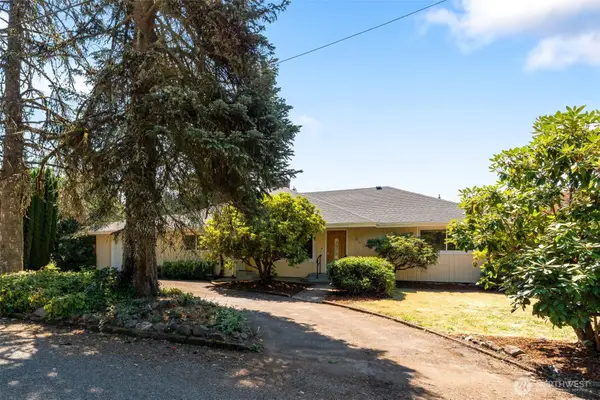 241 Buland Drive, Castle Rock, WA 98611