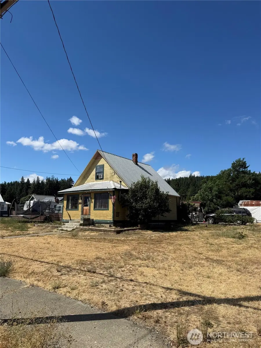 719 E 2nd Street, Cle Elum, WA 98922 - #2