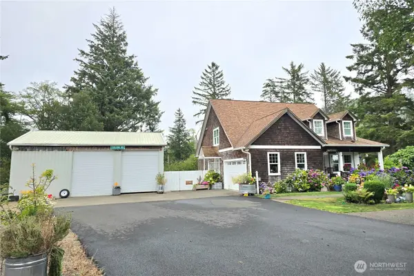 620 State Rt 101, Chinook, WA 98614