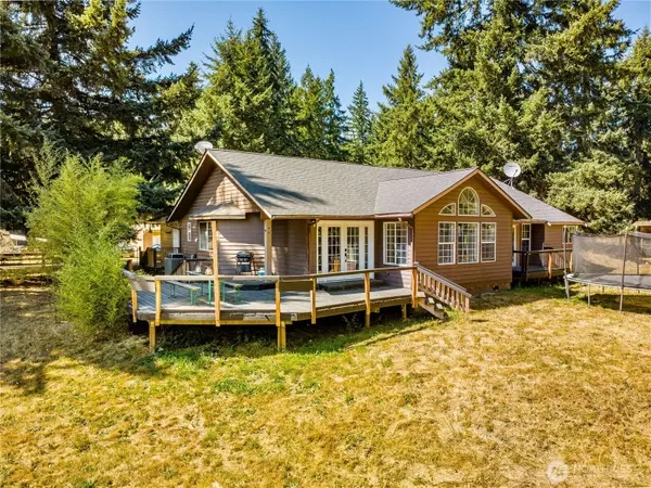 6807 345th Street S, Roy, WA 98580