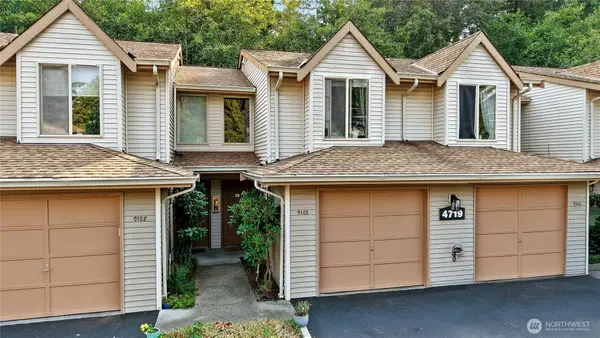 4719 NW Walgren Drive #D-103, Silverdale, WA 98383