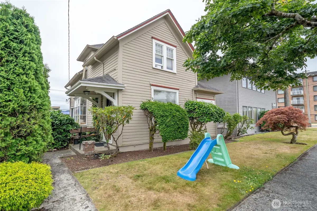 105 E 2nd Street, Aberdeen, WA 98520 - #1
