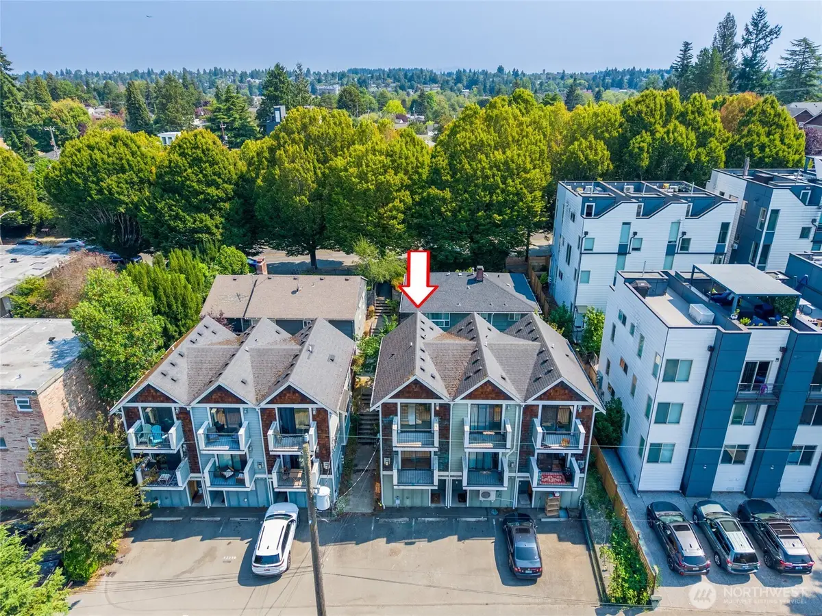 9243 35th Ave Sw, Seattle, WA 98126 - #1