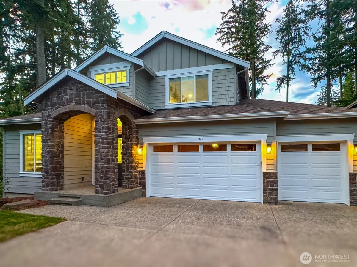 1939 213th Court Se, Sammamish, WA 98075 - #1