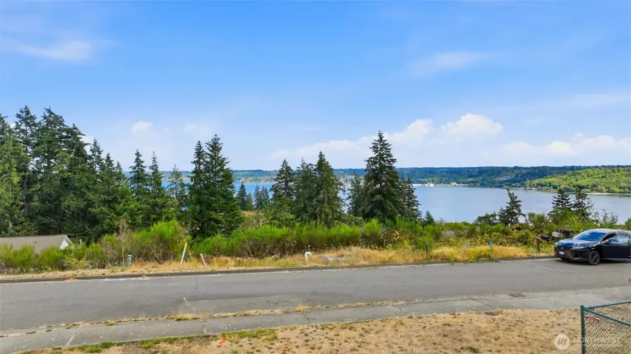 1633 & 1637 Sound Ridge Drive #10 & 9, Bremerton, WA 98312 - #2